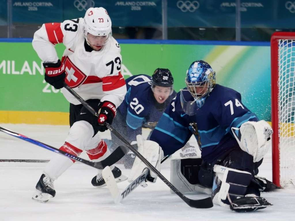Hokej na ZOI-u: Aktualni olimpijski pobjednici izborili polufinale