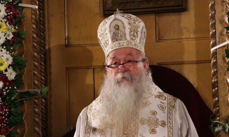 Hrizostom hospitaliziran u Beogradu, zaražen koronavirusom