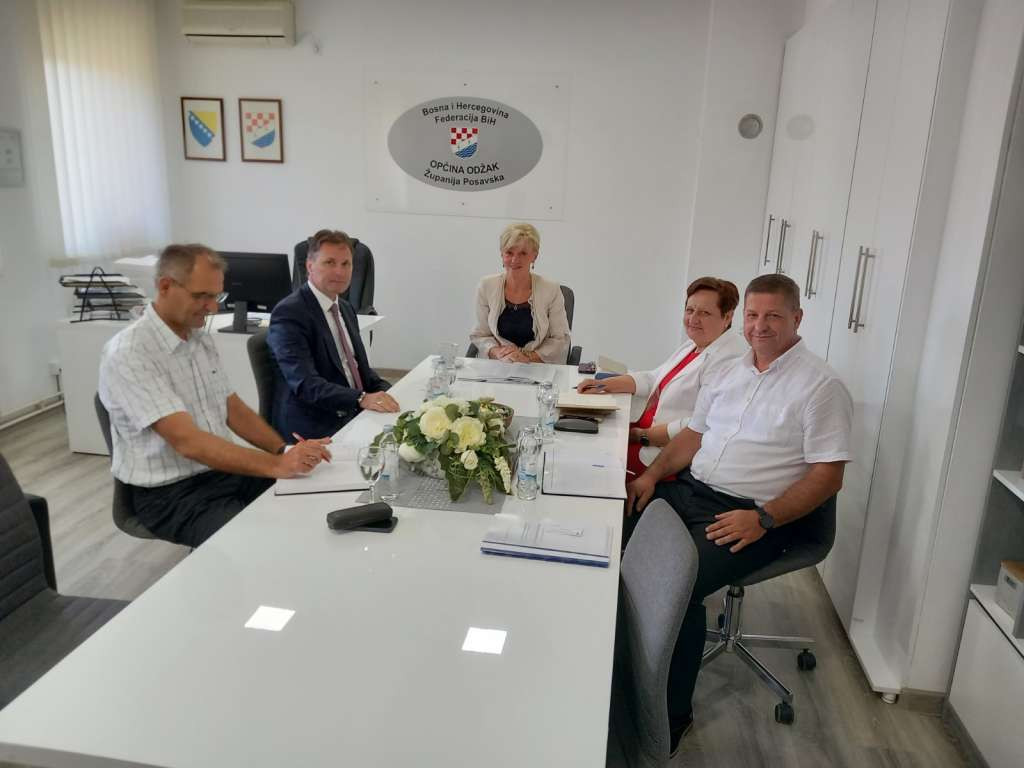 Hrnjić, Topić i Ćulap o dodjeli državnog poljoprivrednog zemljišta poljoprivrednim proizvođačima