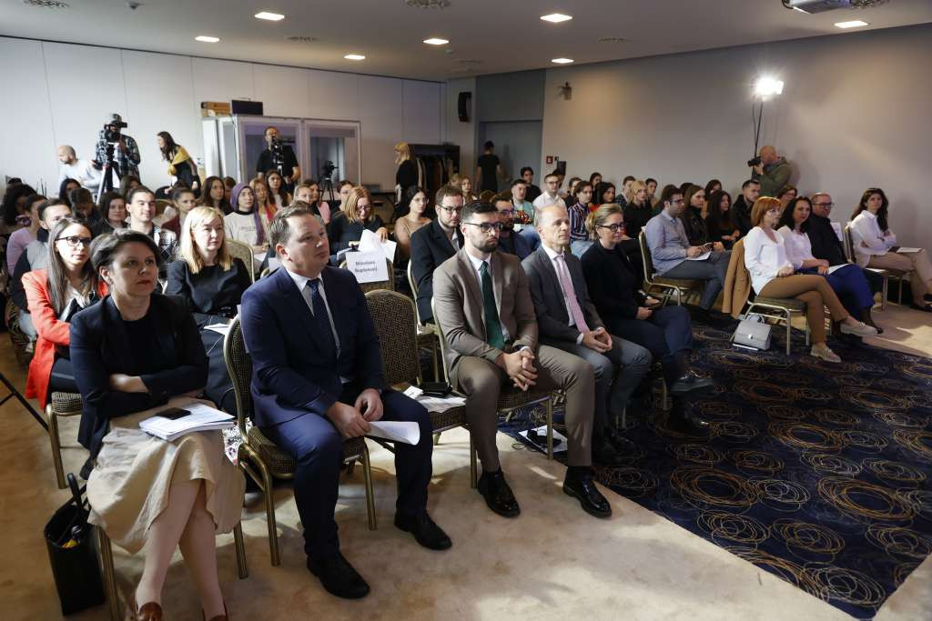 Projekt HUB za digitalnu sigurnost - Govor mržnje na društvenim mrežama