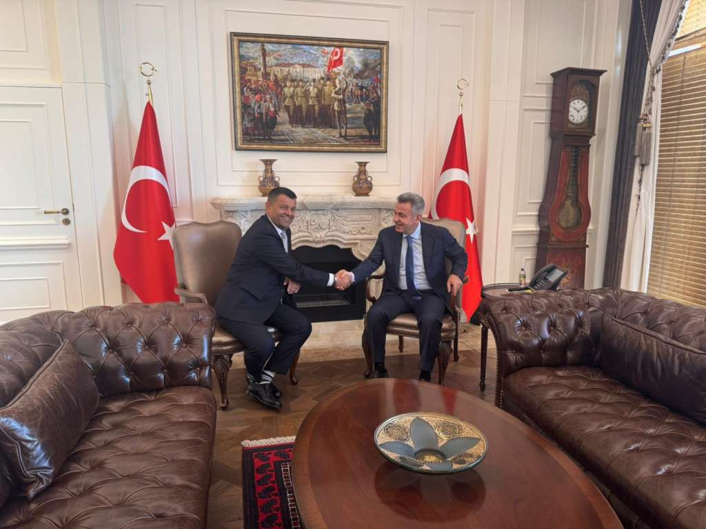 Hurtić s turskim zvaničnicima, posjetio i bošnjačku zajednicu u Izmiru