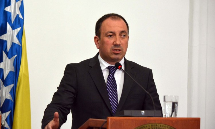 Crnadak: Kada su pare u pitanju, tada nema blokada