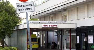 Dvoje djece završilo u splitskoj bolnici, na bazenu bila izložena isparavanju