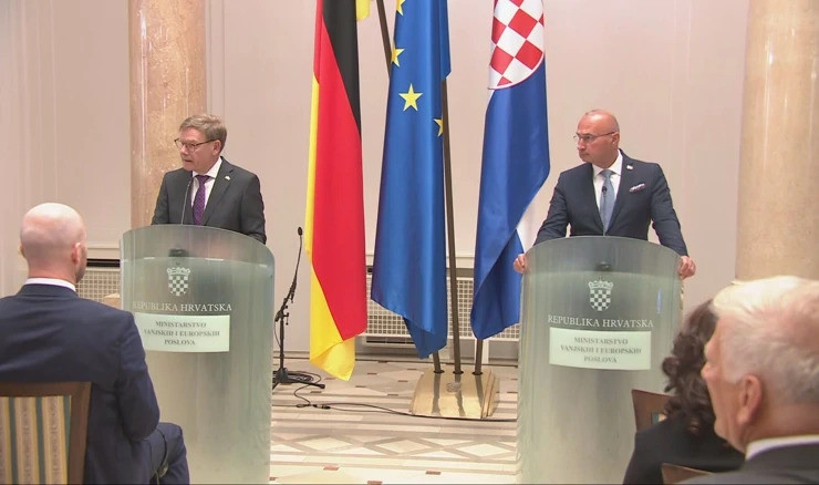 Njemački šef diplomatije u Zagrebu: Putin kupuje vrijeme