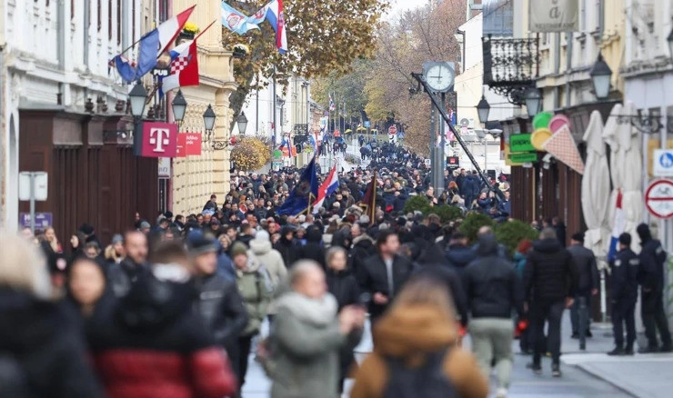 Hrvatska obilježava Dan sjećanja na žrtve Domovinskog rata i žrtvu Vukovara i Škabrnje
