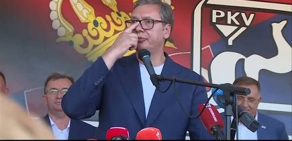 Vučić nastavlja posjetu BiH: "Zastave Srbije su na svakom mjestu, ljudi su htjeli pokazati koliko vole Srbiju"