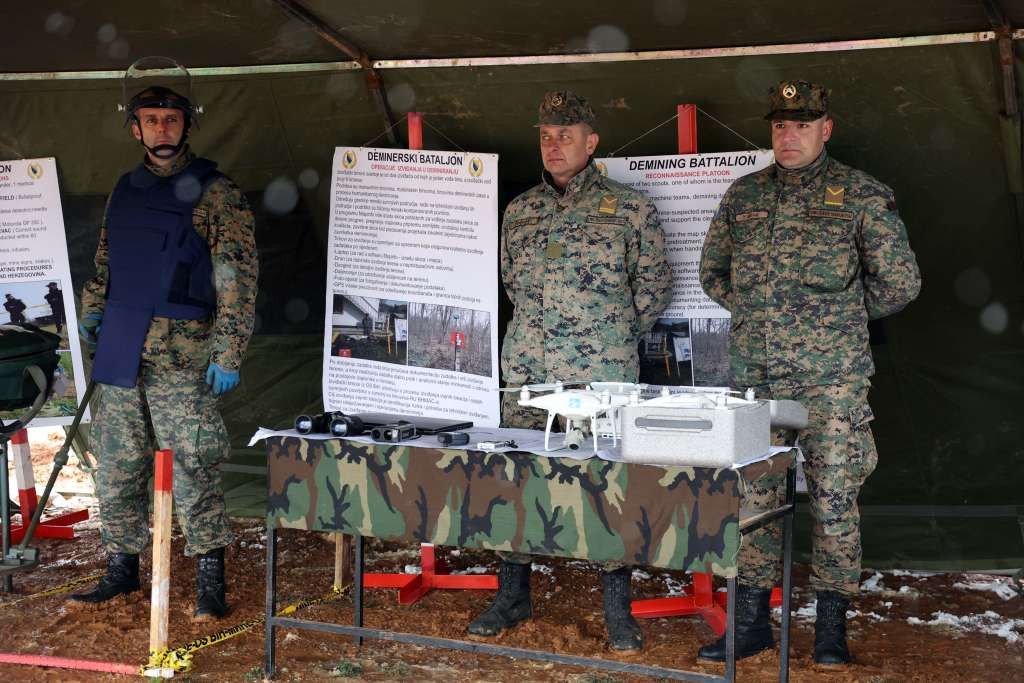 U kasarni 'Rajlovac' danas predstavljanje Godišnje analize protivminskih akcija (PMA) OSBiH