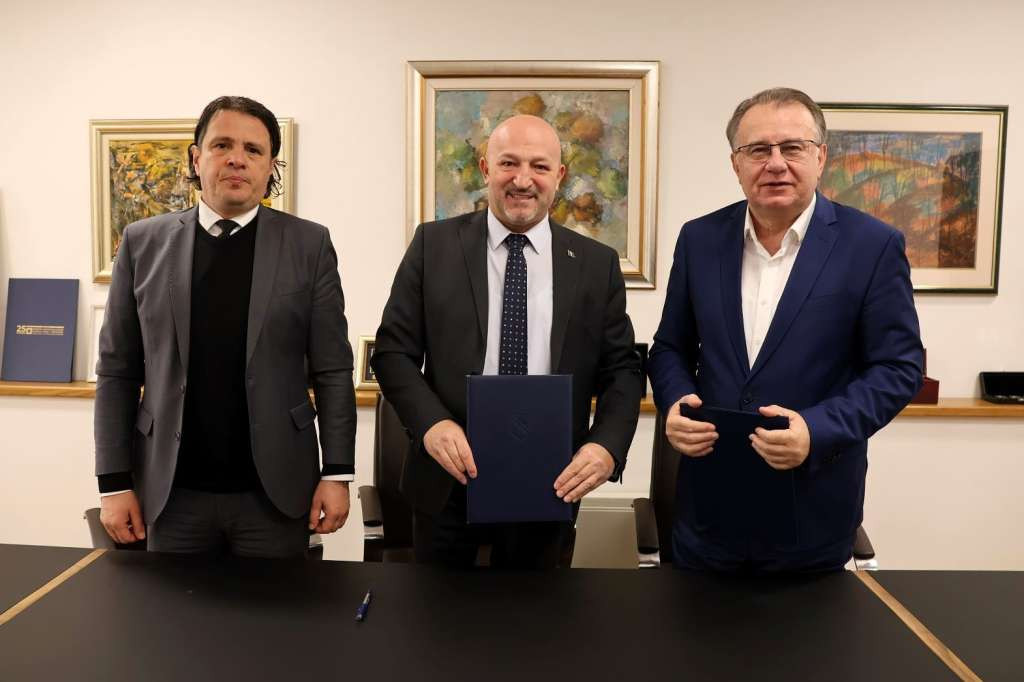 Nikšić i Kurtović potpisali Sporazum o osnovici i bodu za obračun plaća