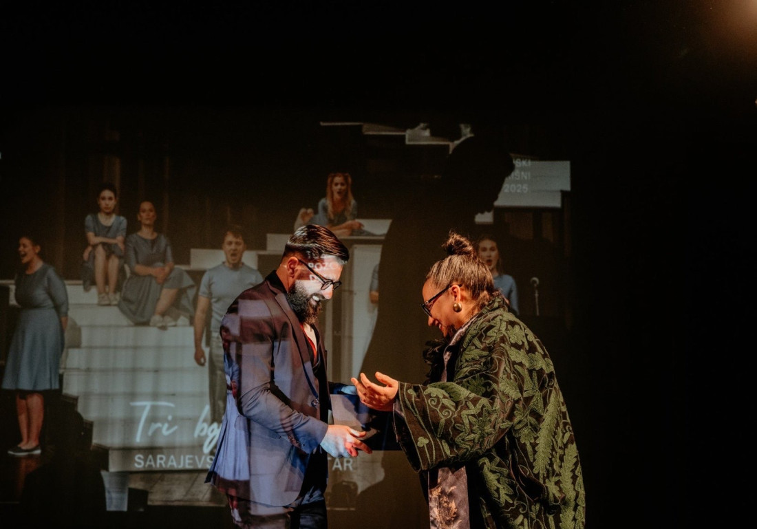 Predstava "Tri boje cvekle" najbolja predstava Tuzlanskih pozorišnih dana