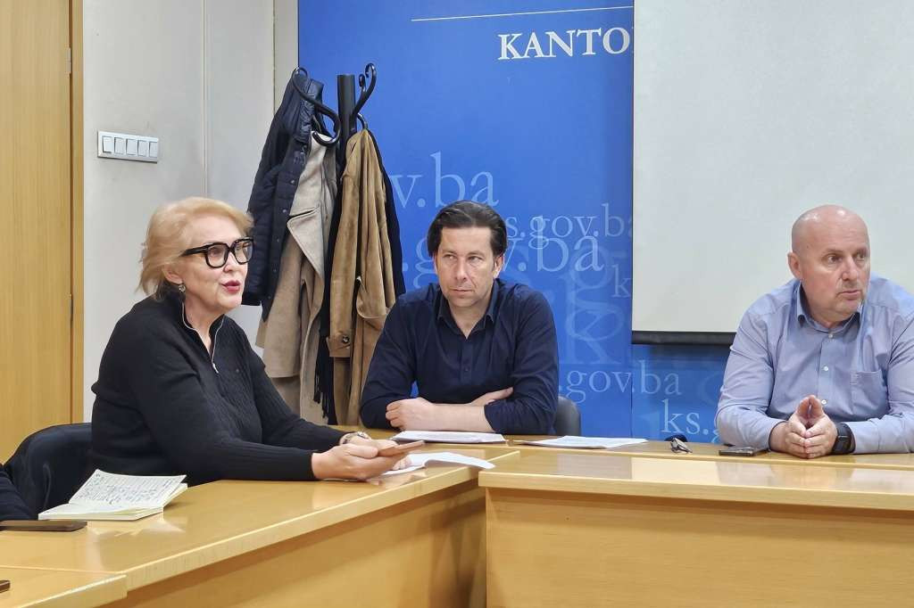 Olakšan pristup zdravstvenim uslugama - E-naručivanje pacijenata u KS brže i jednostavnije