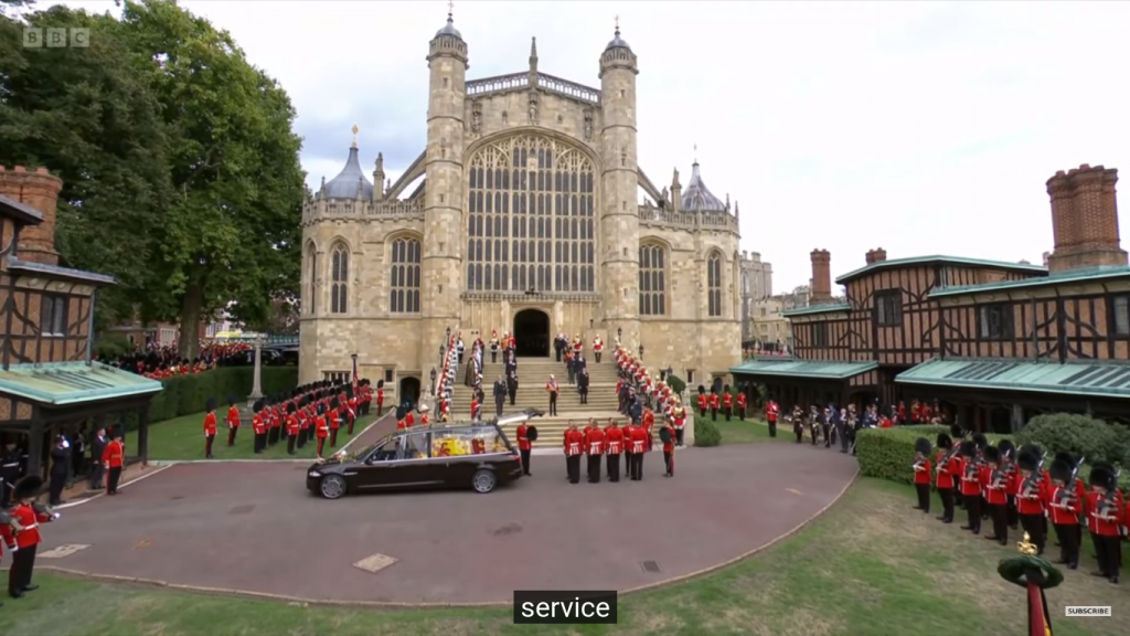 Dvojica maskiranih muškaraca provalila u britanski kraljevski dvorac Windsor