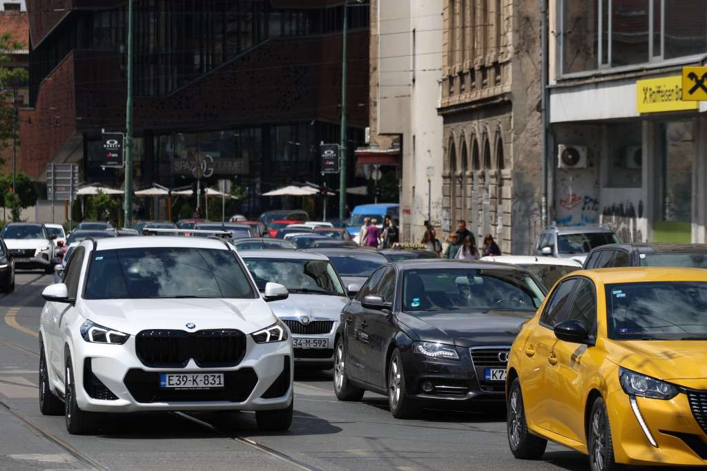 Zbog visokih temperatura preporučuju se putovanja u ranim jutarnjim ili večernjim satima