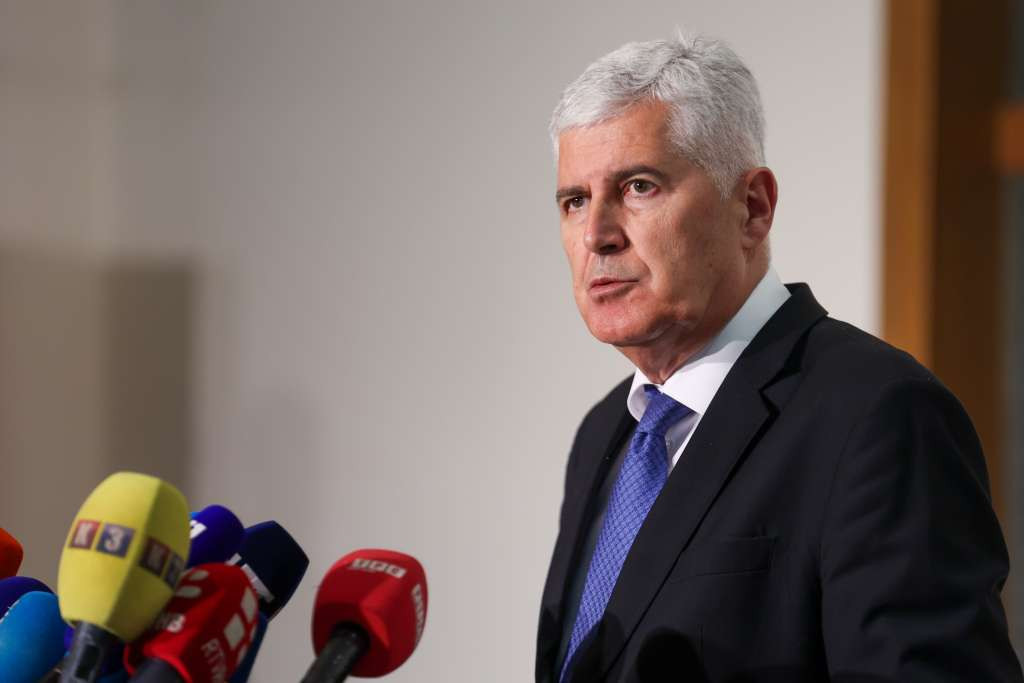 Čović: Što manje blokada bit će nam lakše da se uhvatimo u koštac sa problemima
