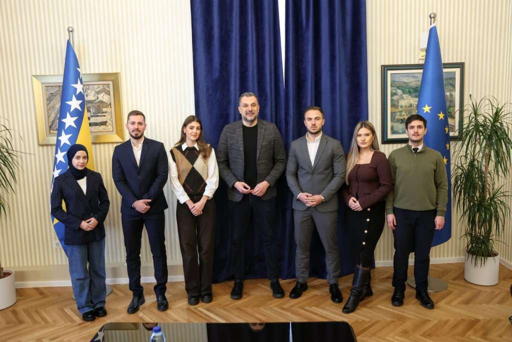 Najbolji studenti UNSA u susretu s ministrom Konakovićem - Znanje kao temelj budućnosti BiH