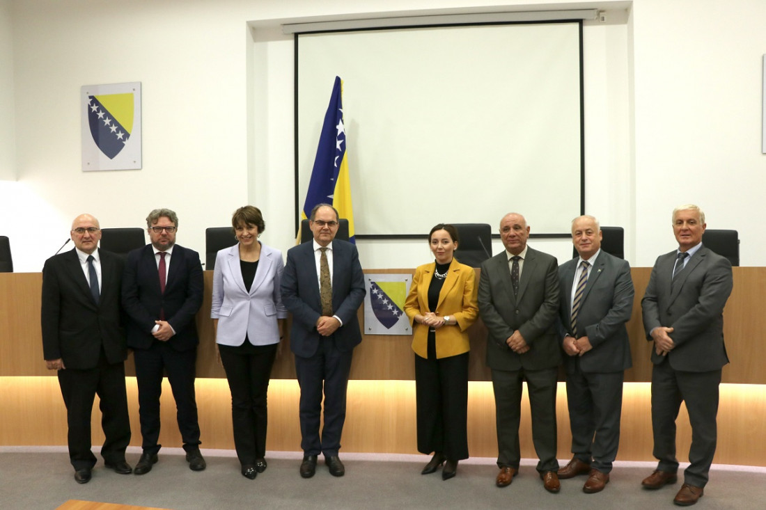 Visoki predstavnik posjetio Centralnu izbornu komisiju BiH