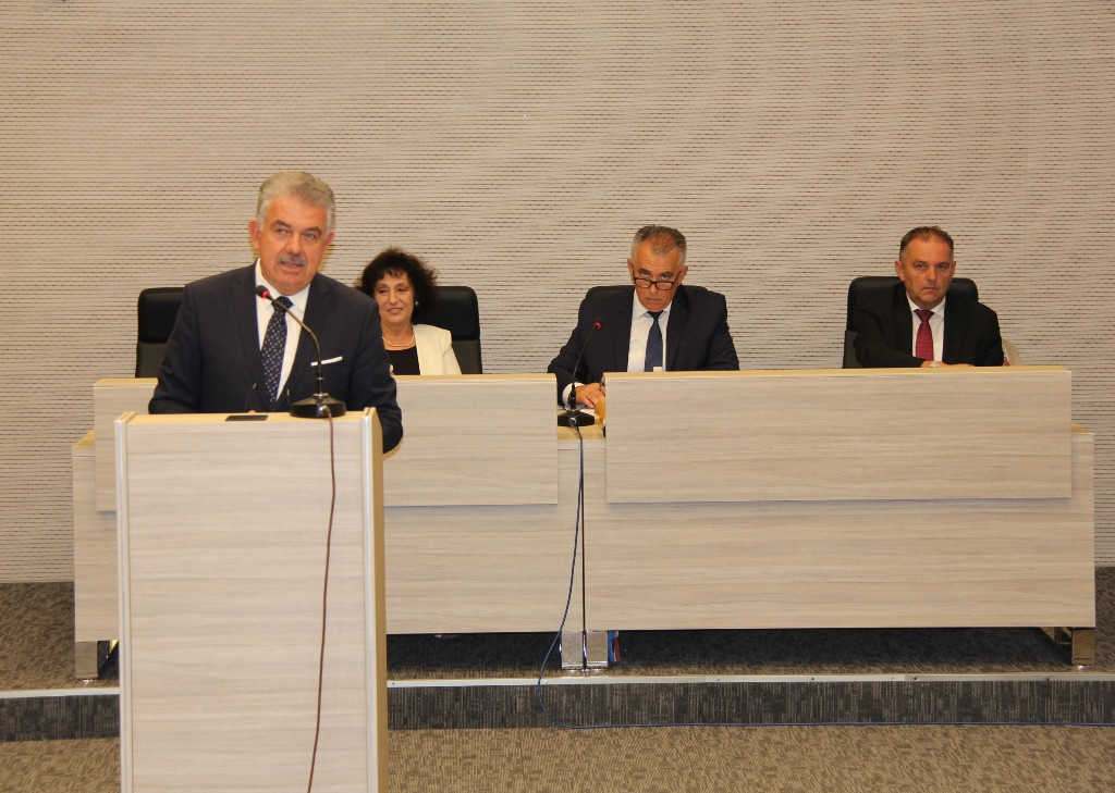 Skupština Hercegovačko-neretvanskog kantona - Više novca za porodilje, studente, nezaposlenima po 100 KM