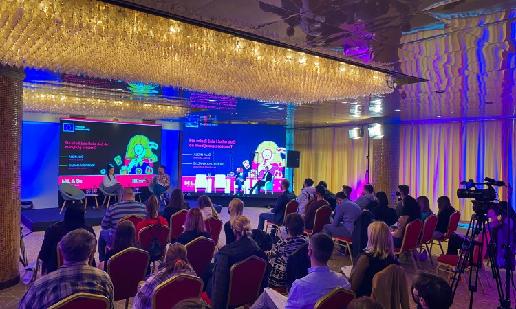 Forum Mladi i mediji - Mladi u BiH ne prate tradicionalne medije