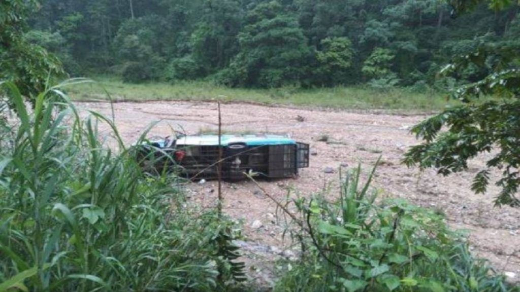 Sedam osoba poginulo u saobraćajnoj nesreći u Nepalu