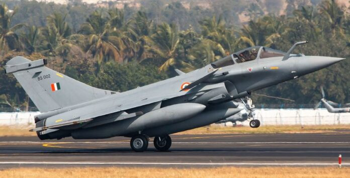 Dionice francuskog Dassaulta pale nakon objave Pakistana da je oborio indijske avione Rafale