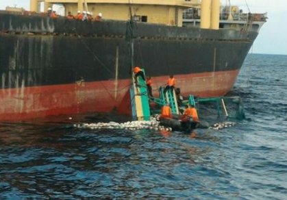 U sudaru ribarskog i teretnog broda u Indoneziji nestalo 17 osoba