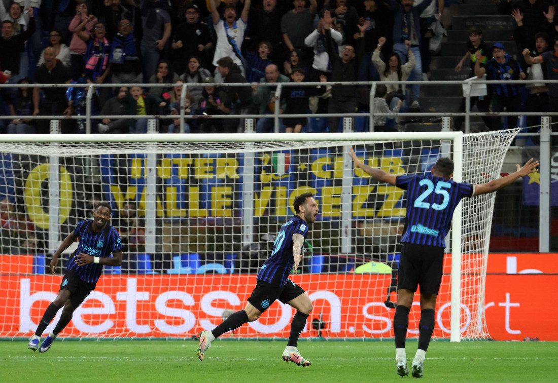 Fudbaleri Intera pobijedili Romu za devet bodova prednosti na čelu Serije A