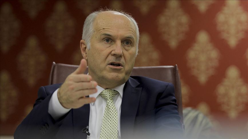 Šta čeka Dodika ukoliko ne ukloni tablu s imenom ratnog zločinca?