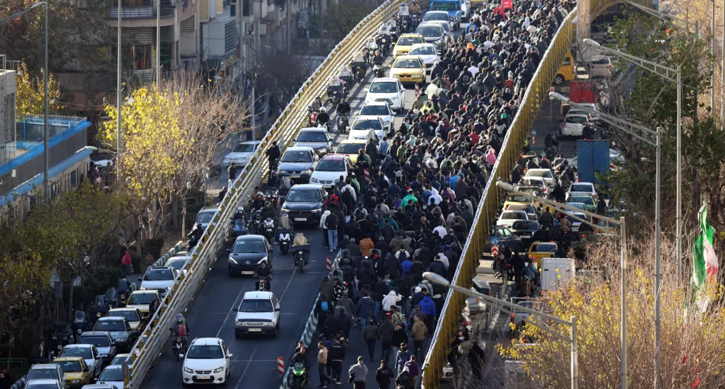 Tri maloljetnika poginula u protestima u Iranu, sigurnosne snage pod optužbom