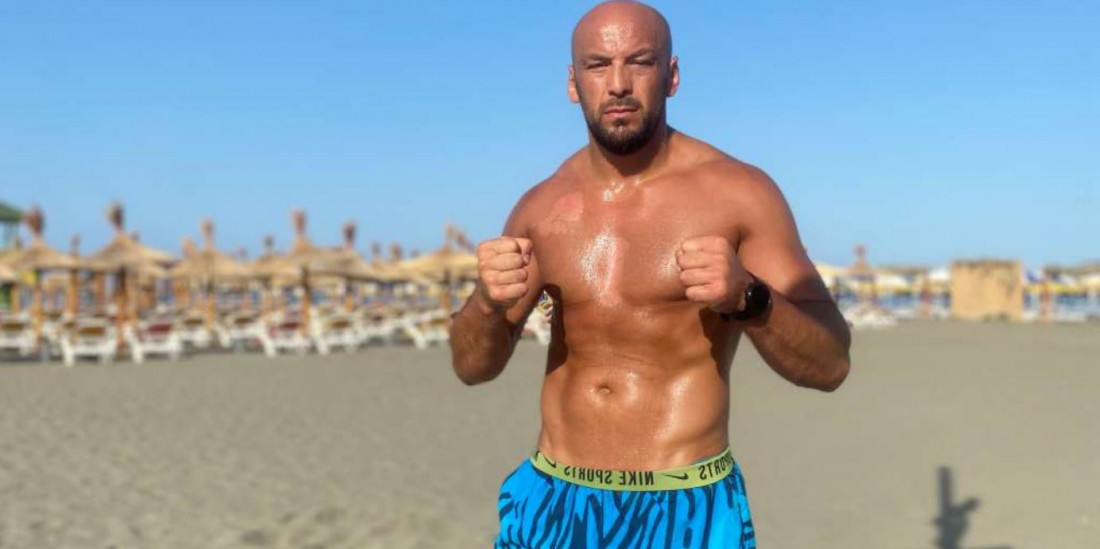 Iron Puki u vrelom Ulcinju brusi formu za naredni meč