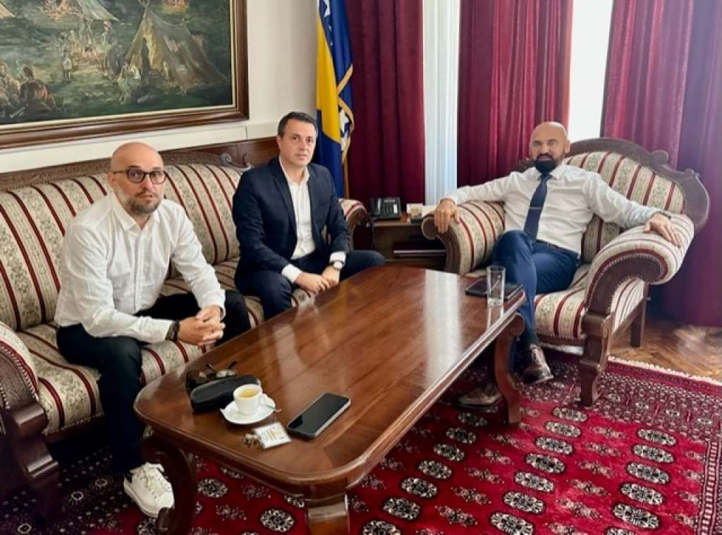 Ministar Isak s gradonačelnikom Visokog Ganićem o sigurnosnoj situaciji u FBiH