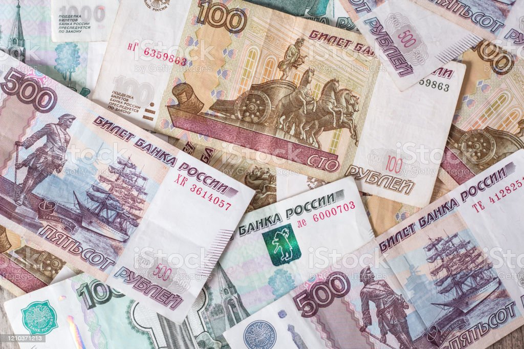 Rusija prestaje da prodaje energente za dolare i eure