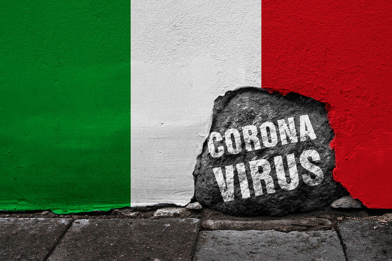 Porast broja i zaraženih i umrlih u Italiji