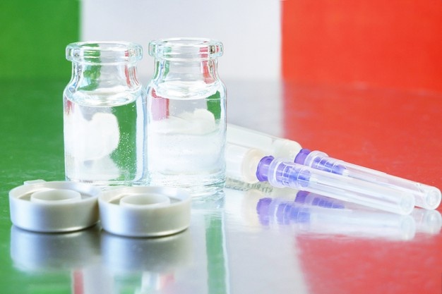 Italija: Planirano davanje treće doze vakcine najugroženijima