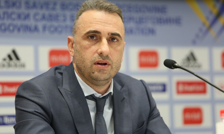 Petev u problemima: I bez Cimirota, Stevanovića i Kolašinca protiv Crne Gore i Danske