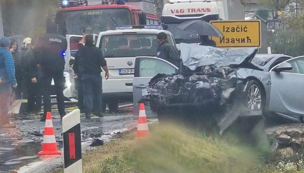 Tri osobe teško povrijeđene u nesreći kod graničnog prijelaza Izačić