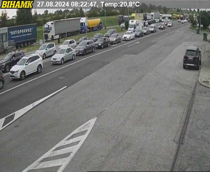 Na većini putnih pravaca jutros se saobraća bez vanrednih ograničenja