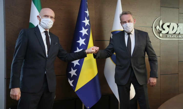 Izetbegović i Filed o aktuelnoj političkoj situaciji u BiH i nabavci vakcina