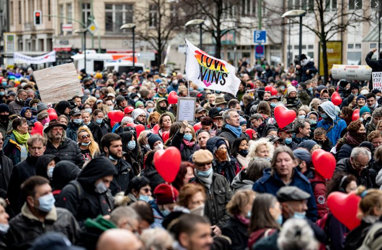 Širom Njemačke protesti zbog mjera protiv COVID-19