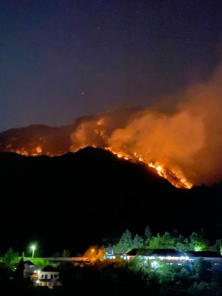 Jablanici treba pomoć, vatra sve bliže kućama i M-17 putu
