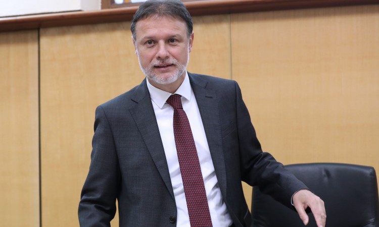 Sabor RH: Minuta šutnje za žrtve genocida u Srebrenici