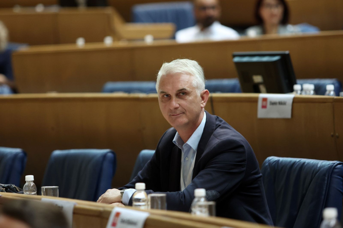 Naša stranka: Građani TK zbog nerada Vlade ostaje bez UKC Tuzla