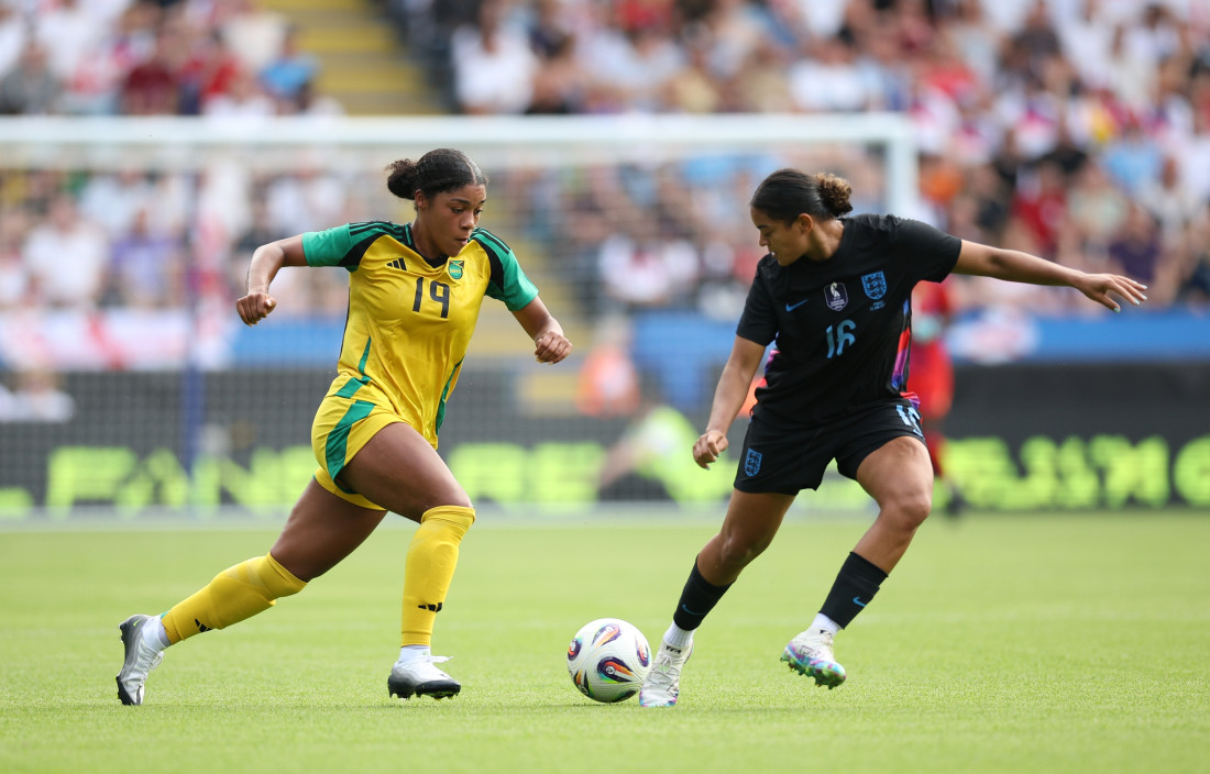Uslovna kazna i četvorogodišnja zabrana dolaska na stadione zbog vrijeđanja fudbalerke Jess Carter