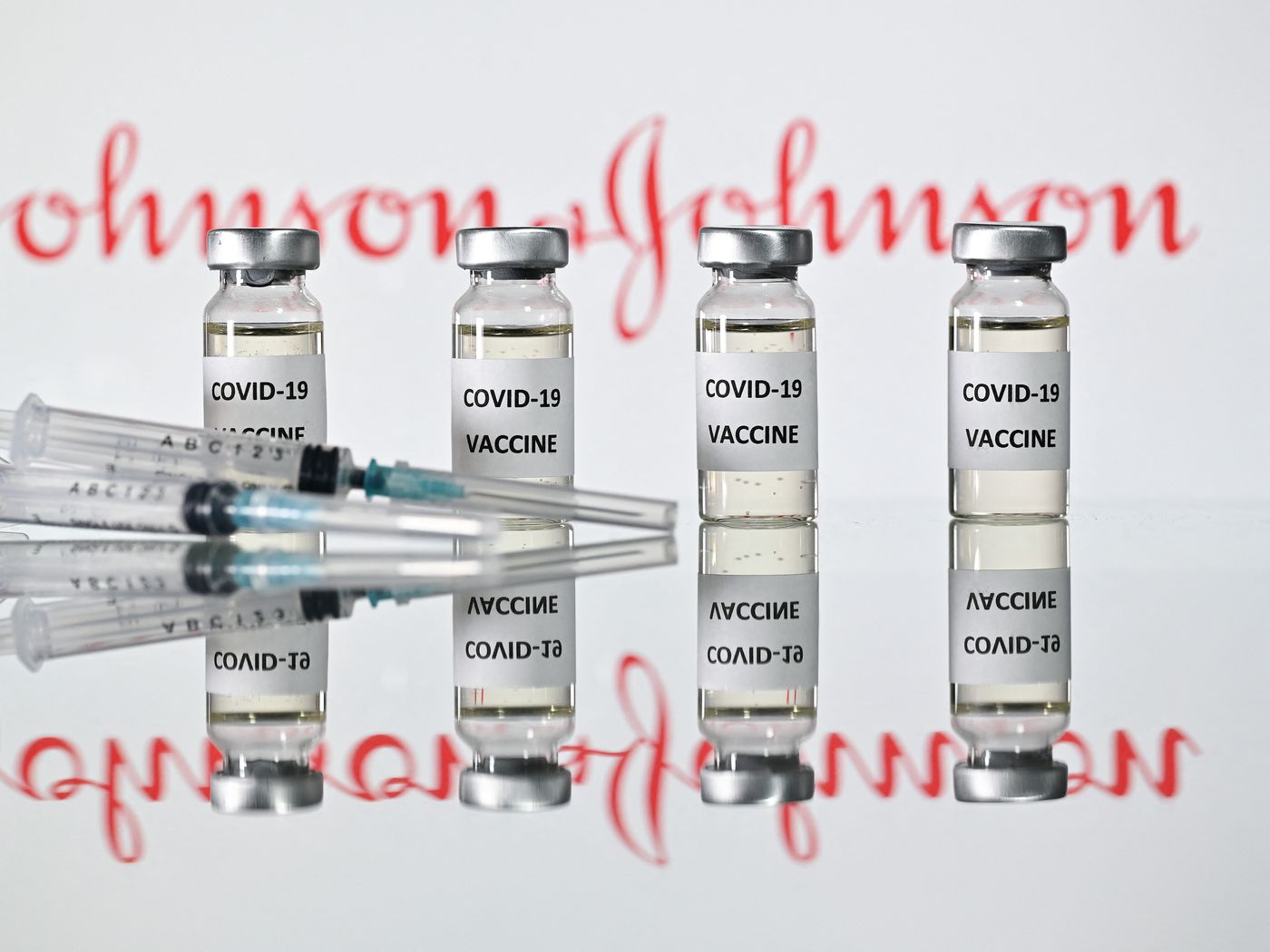 Vakcina J&J efikasna protiv omikrona