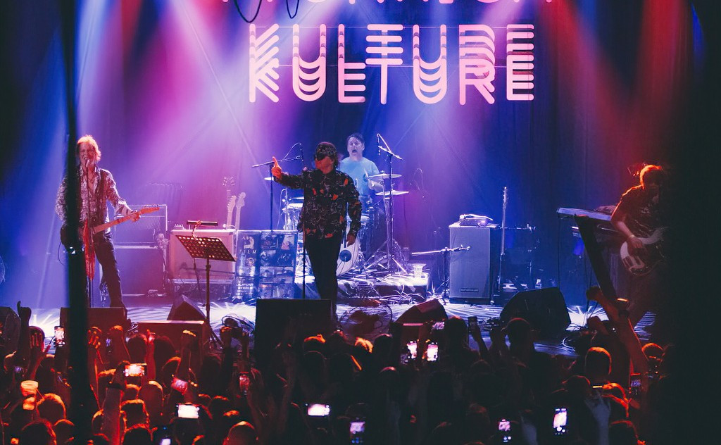 Jura Stublić i "Film"-"Neprilagođen"