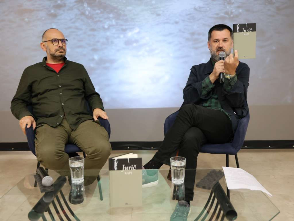 Predstavljena zbirka poezije 'Kapi' Berislava Juriča