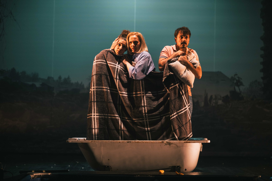 SARTR: Sutra predstava "Još uvijek smo živi"-Kako pristati na to da moraš ispočetka graditi život?