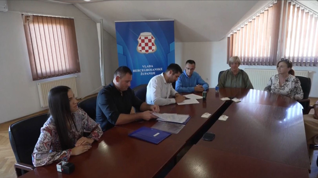 Kanton 10: Potpisani kolektivni ugovori sa sindikatima djelatnika osnovnog i srednjeg obrazovanja