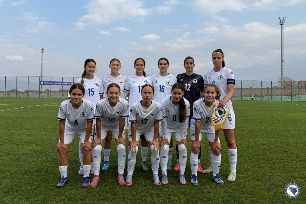 Bh. kadetkinje remizirale s Kazahstanom