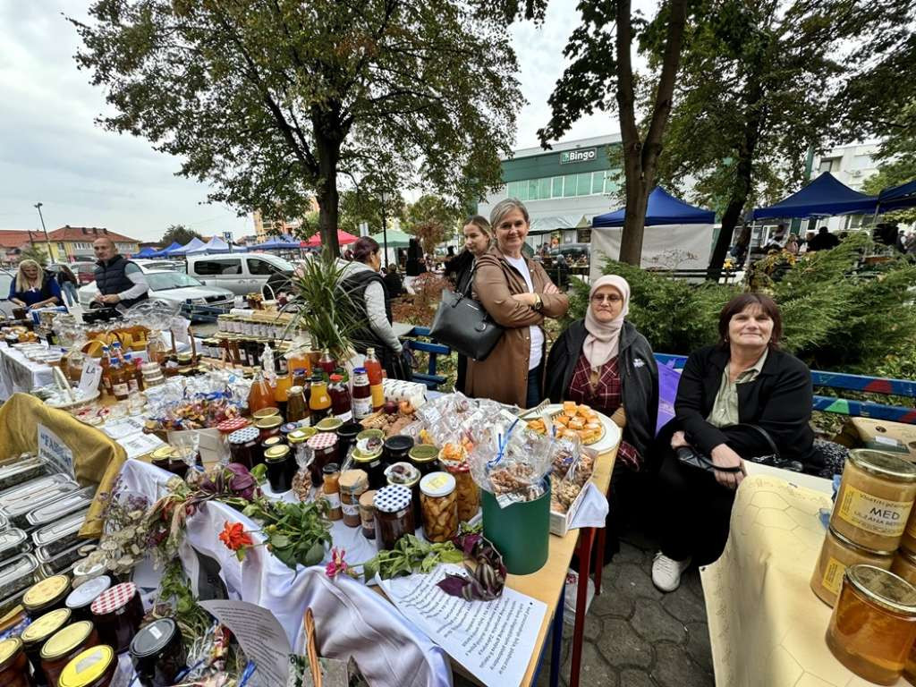 Sajam zdrave hrane, tradicionalnih proizvoda i turizma održan u Kalesiji