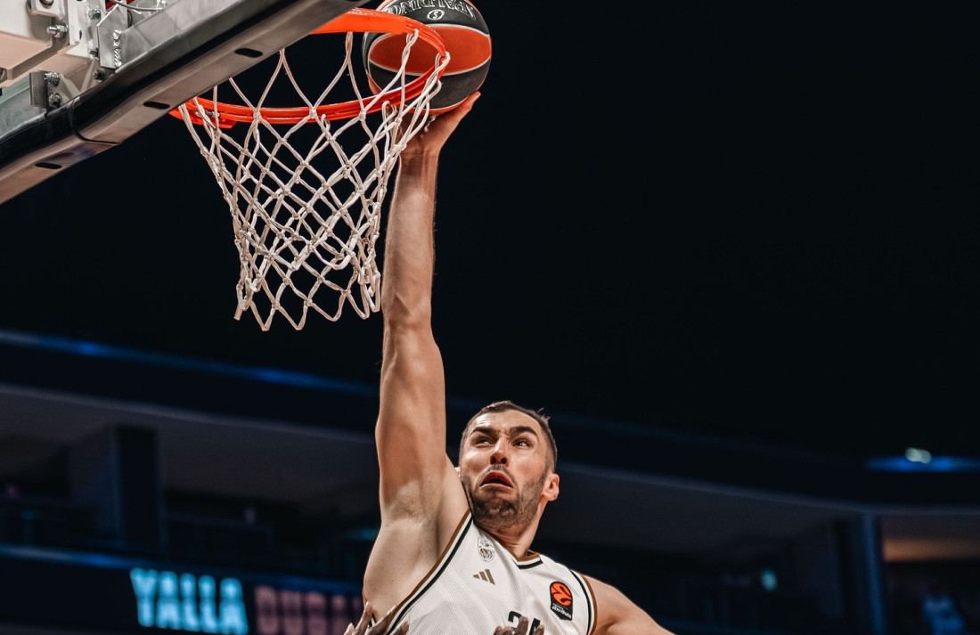 Kamenjaš briljirao s 20 poena: Dubai savladao Crvenu zvezdu u Euroligi