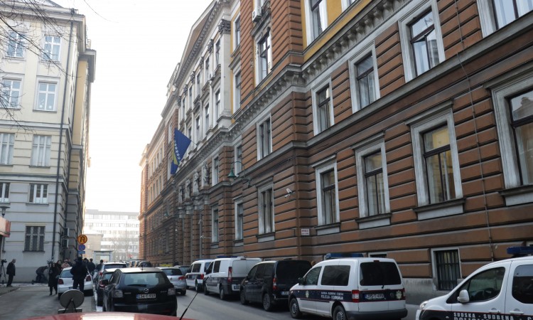 Kantonalni sud u Sarajevu potvrdio optužnicu protiv šest osoba zbog zloupotrebe položaja